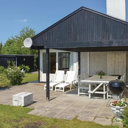 Holiday *xxi * * Dronningmølle